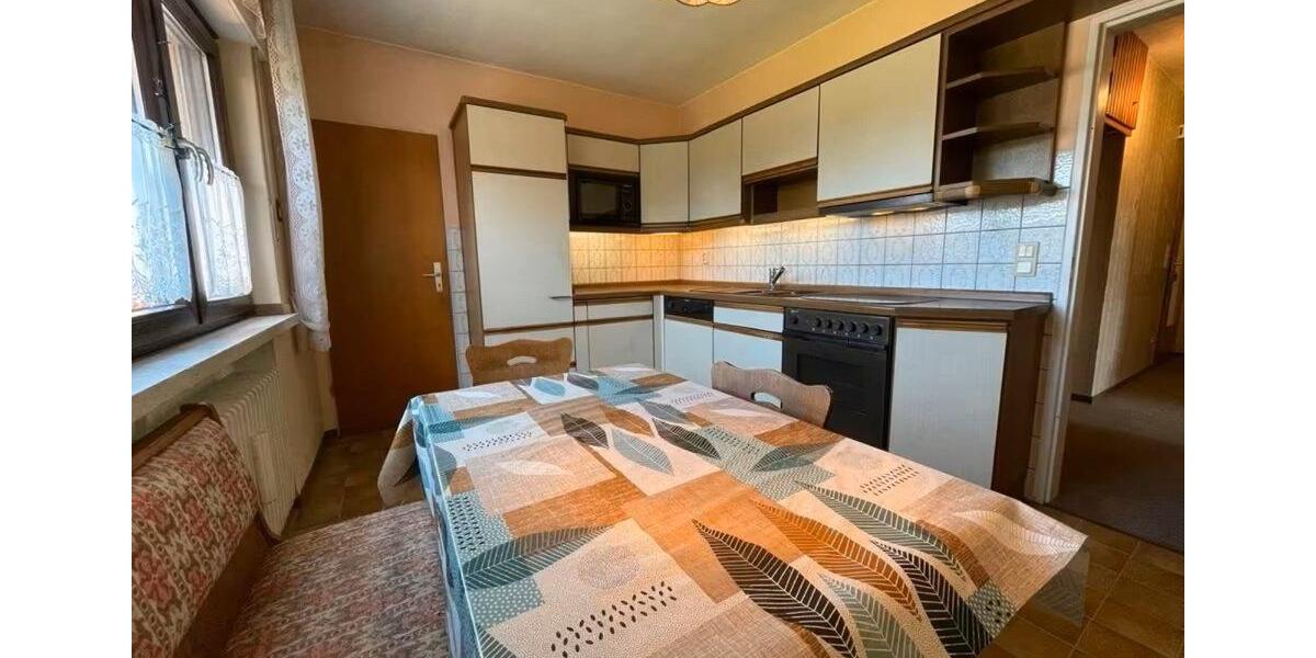 Einfamilienhaus Uetze - 7 Zimmer, 210 m&sup2;, 415.000&euro; | Angebot:26019558