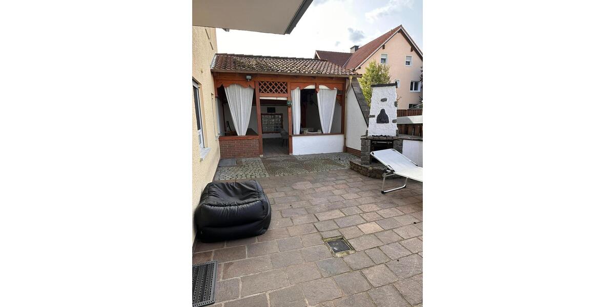 Erdgeschoßwohnung Großostheim - 3 Zimmer, 120 m&sup2;, 1.500&euro; | Angebot:24780077
