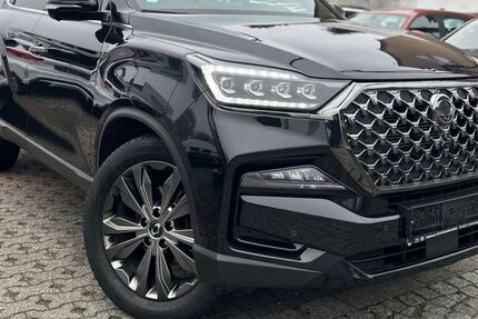 SsangYong REXTON 131.435 km 27.348 &euro; Mönchengladbach 41063