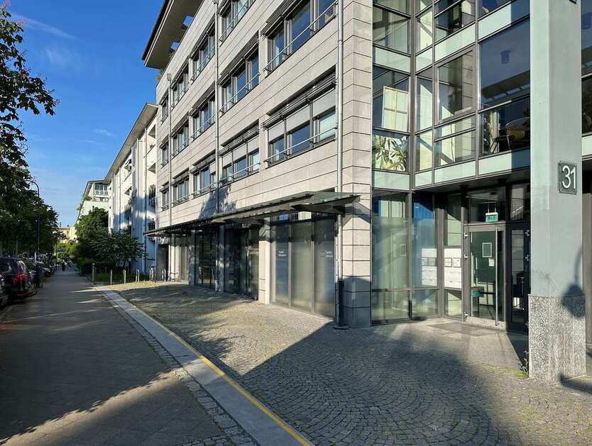 Einzelhandel in Freiburg 2.600 € 203.22 m²