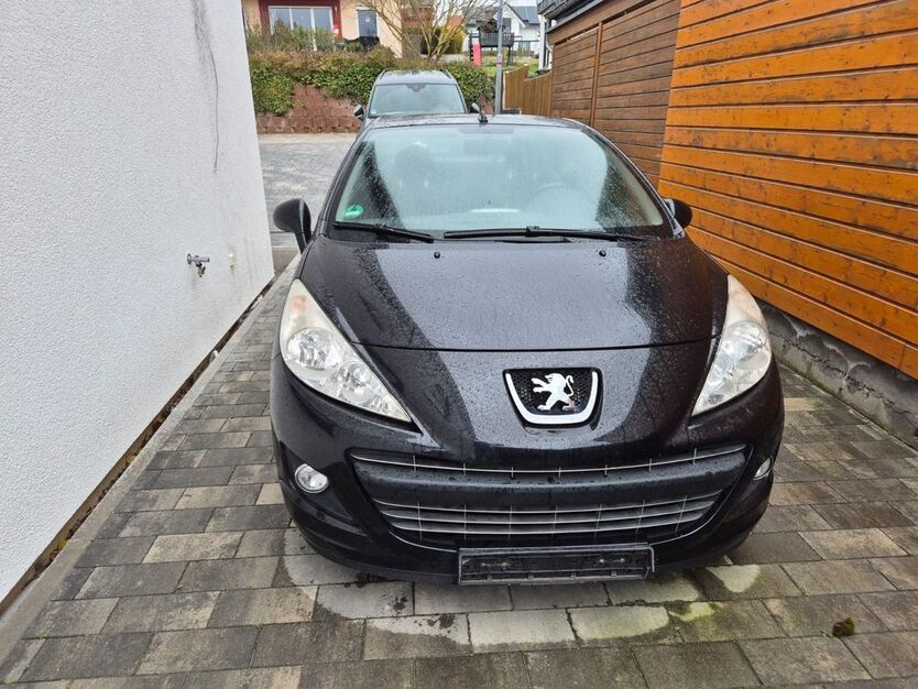 Peugeot 207 114.242 km 3.400 € Langgöns 35428