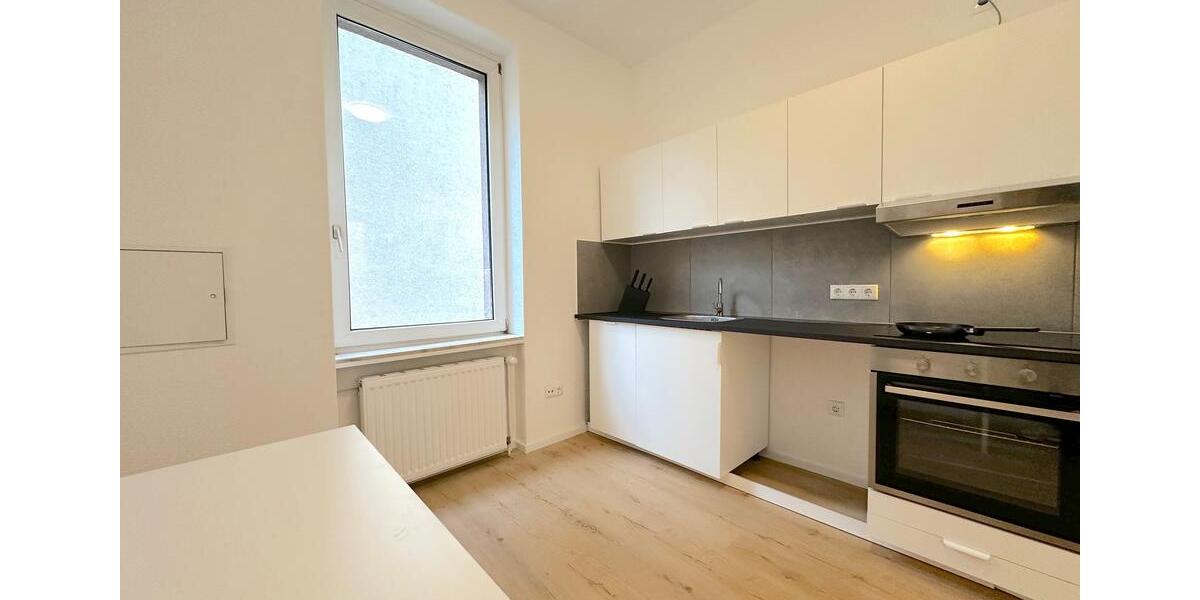 Neu renovierte WG-Zimmer – 2 Zimmer sofort verfügbar –in Frankfurt am Main 5 zimmer