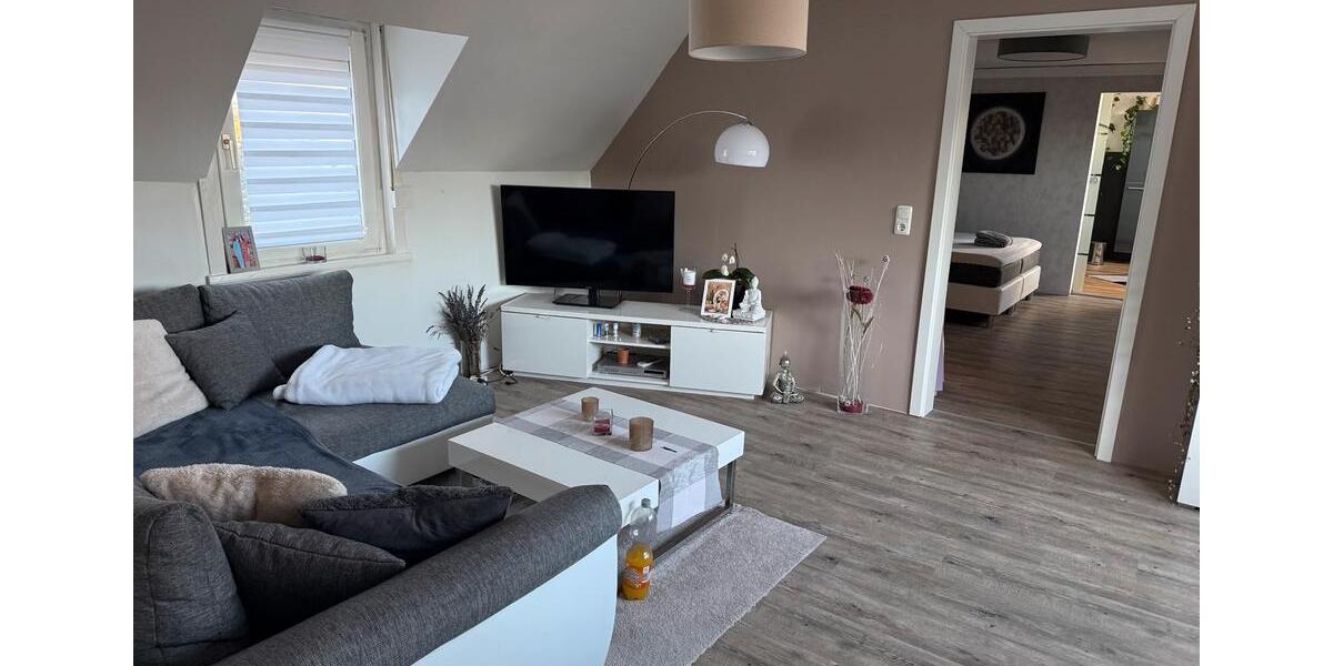 Dachgeschoßwohnung Lahntal - 1 Zimmer, 75 m&sup2;, 750&euro; | Angebot:26254523