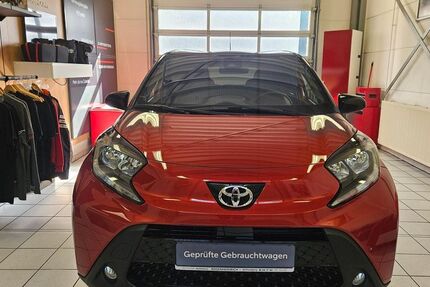 Toyota Aygo (X) 4.925 km 16.990 &euro; Wittenberg 06886