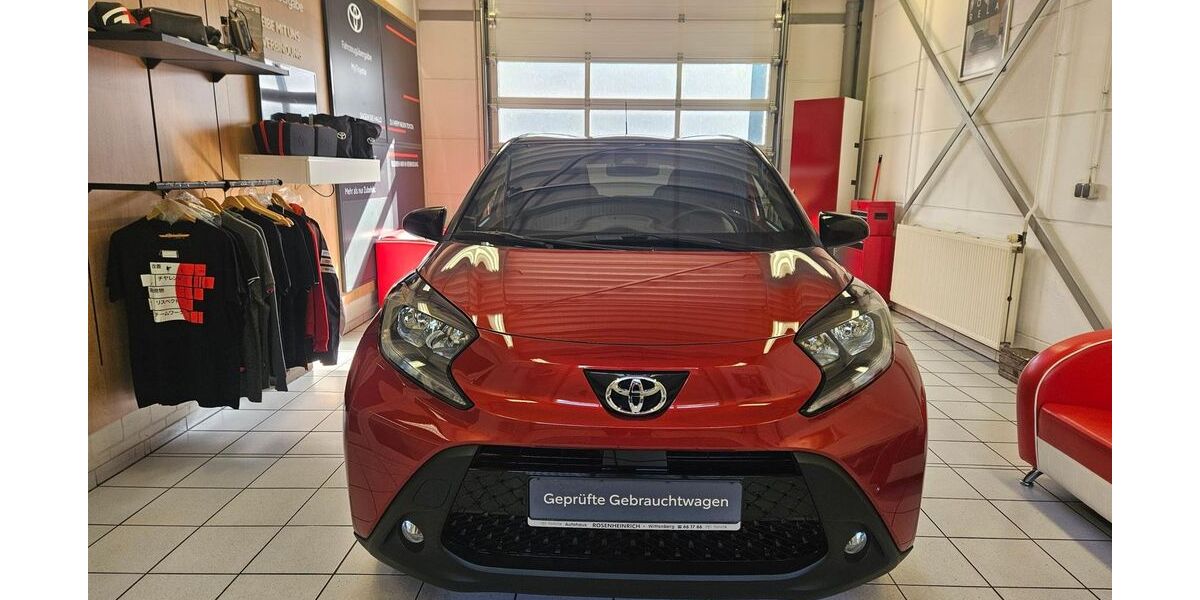 Toyota Aygo (X) 4.925 km 16.990 &euro; Wittenberg 06886