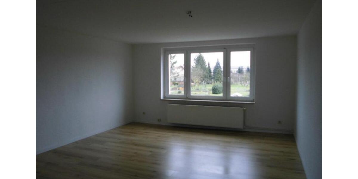 Etagenwohnung Neu Kaliß - 3 Zimmer, 87 m&sup2;, 391&euro; | Angebot:25438858