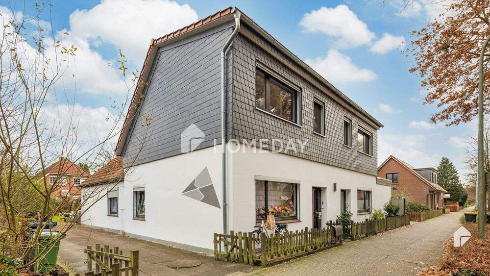 Leerstehende EG-Wohnung zum Sanieren in ZFH mit großem Garten & Terrasse | Oldenburg 2 zimmer