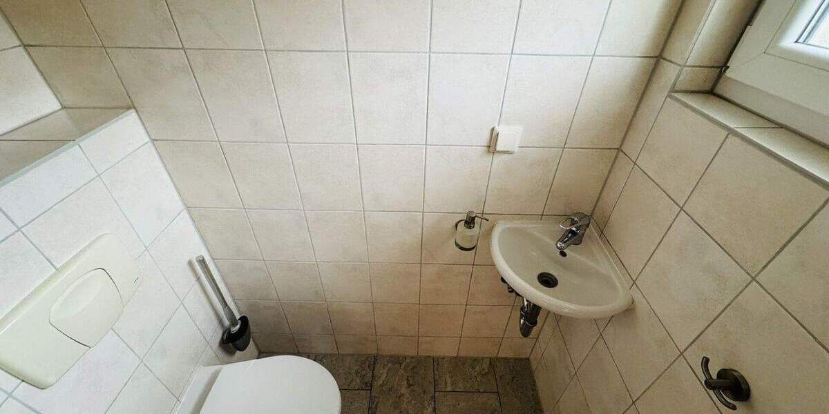 Einfamilienhaus Osterburken - 5 Zimmer, 159 m&sup2;, 1.570&euro; | Angebot:25051209