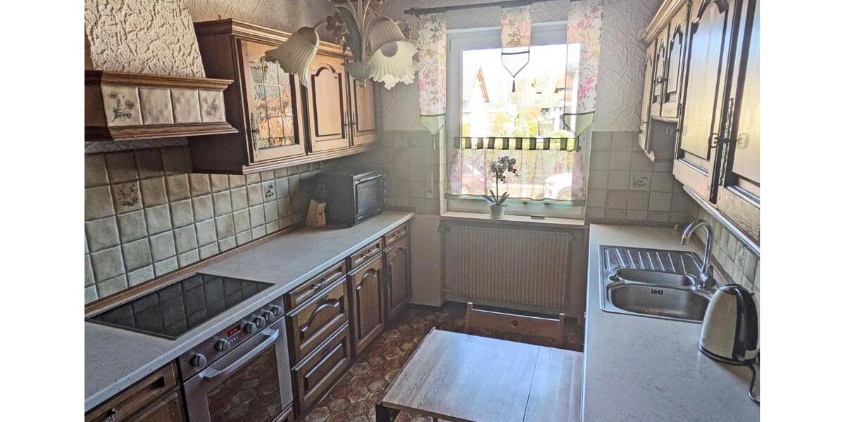 Einfamilienhaus Schwandorf - 6 Zimmer, 190 m&sup2;, 1.600&euro; | Angebot:26334572