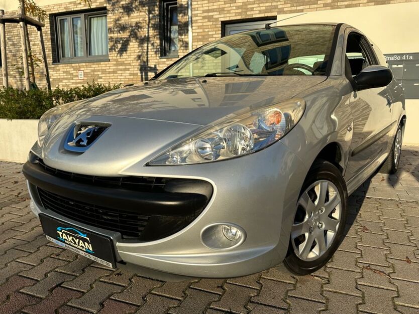 Peugeot 206 153.000 km 2.990 € Mannheim 68309