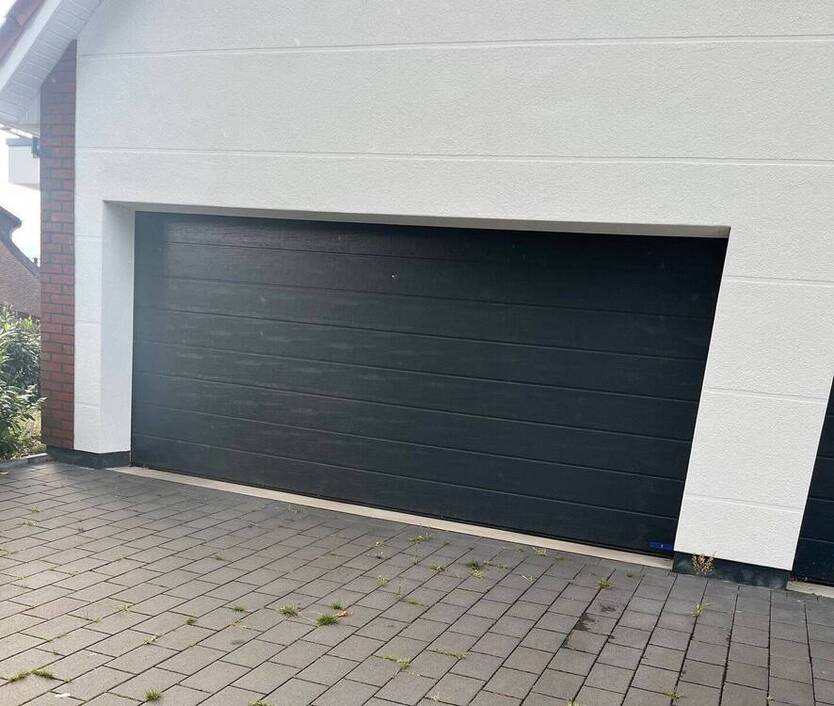 SCHICK und SUPER ZENRAL im ACHIMER BAUERNVIERTEL Hochwertige, schöne 3 Zimmer-Maisonette-Wohnung Baujahr 2022 mit großem Balkon und Garagenplatz