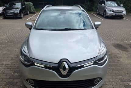 Renault Clio 95.000 km 7.499 € Hamburg 22523