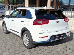 Kia NIRO 1.6 PHEV DCT SPI TECH 25.090 km 19.960 € Höhenkirchen-Siegertsbrun 85635