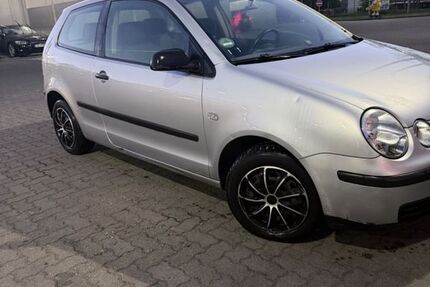 VW Polo 122.700 km 1.300 &euro; Hamburg 22117