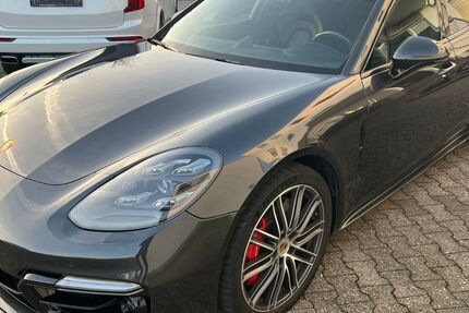 Porsche Panamera 159.800 km 55.700 &euro; Aachen 52078