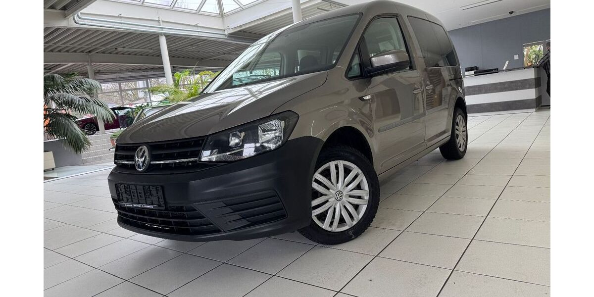VW Caddy 111.000 km 17.490 &euro; Öhringen 74613