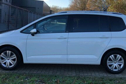 VW Touran 269.800 km 13.500 &euro; Kassel 34134