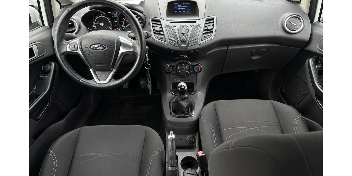 Ford Fiesta Trend 1.5 TDCI KLIMAANLAGE/ISOFIX/EURO6 63.211 km 8.900 &euro; Villingen-Schwenningen 78054