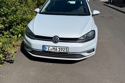 VW Golf 166.000 km 10.800 &euro; Gudensberg 34281