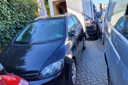 VW Golf 215.461 km 3.795 &euro; Hamburg 20539
