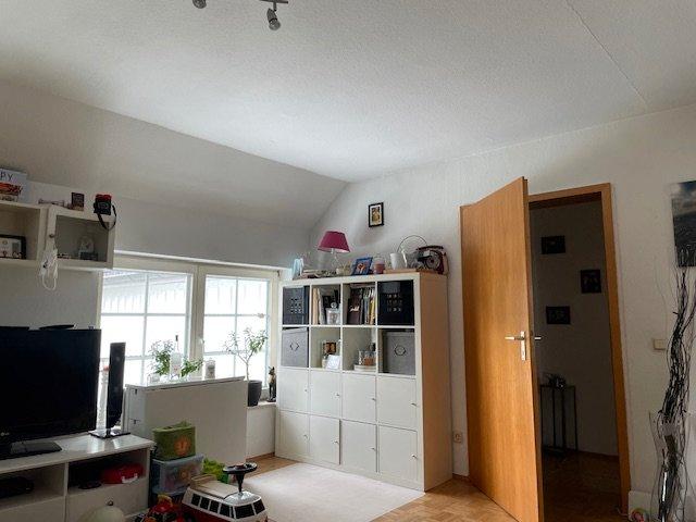 Dachgeschoßwohnung Engelskirchen - 3 Zimmer, 79 m&sup2;, 156.000&euro; | Angebot:26356576