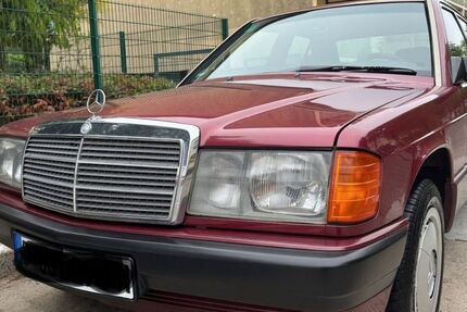 Mercedes-Benz 190 178.000 km 8.000 &euro; Berlin 12105