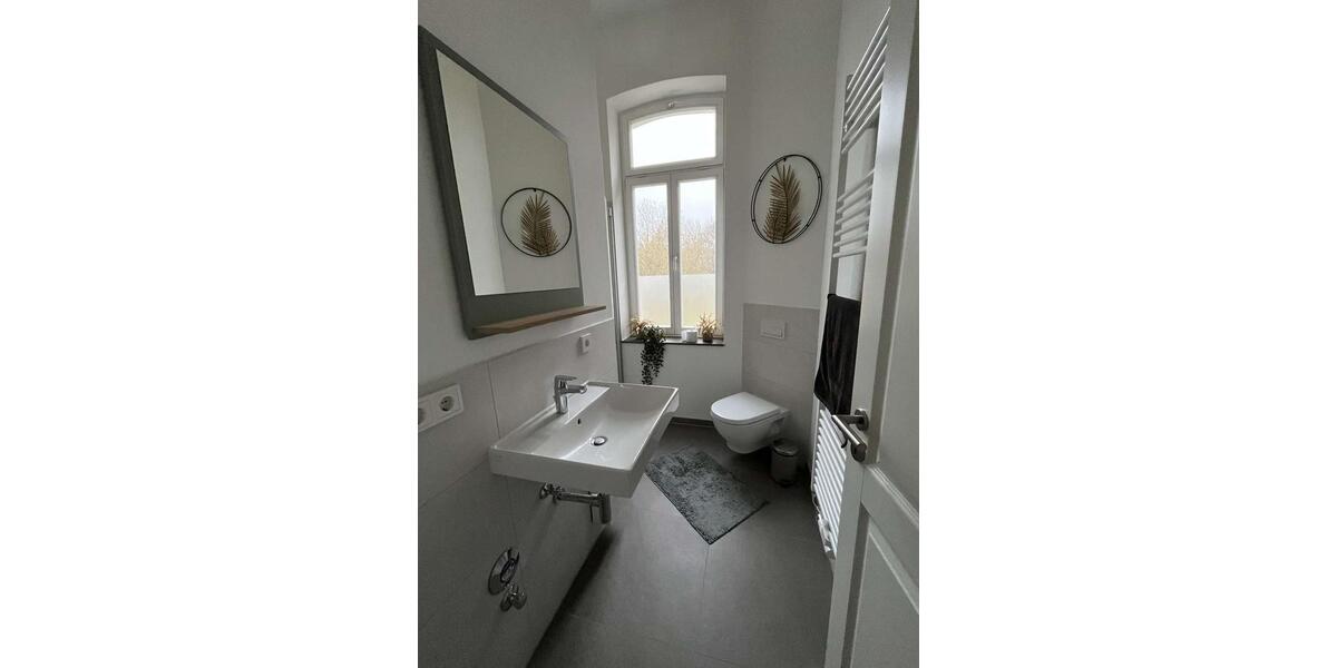 Exklusive 4-Raum-Wohnung mit großer Terrasse im historischen Gutshaus am Lankower See (WE01) 4 zimmer