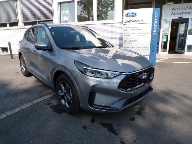 Ford Kuga 8.950 km 28.990 € Werne 59368
