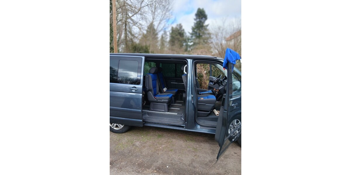 VW T5 Multivan 289.000 km 9.999 &euro; Berlin 10178