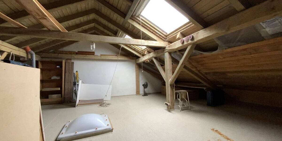 Einfamilienhaus Oberviechtach - 1 Zimmer, 188 m&sup2;, 250.000&euro; | Angebot:25731594