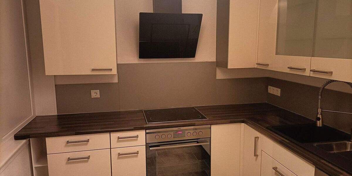 Etagenwohnung Ludwigshafen am Rhein Pfingstweide - 3 Zimmer, 80 m&sup2;, 950&euro; | Angebot:24845640