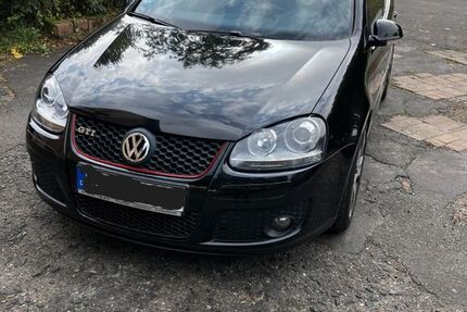 VW Golf 220.000 km 4.500 € Mönchberg 63933