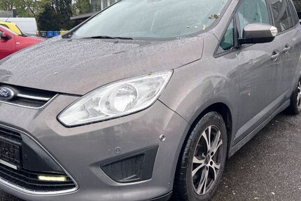 Ford C-Max 127.549 km 4.450 € Berlin 12249