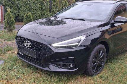 Hyundai i30 9.400 km 17.990 &euro; Aschheim 85609