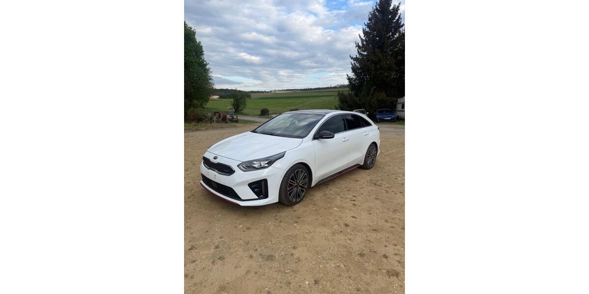 Kia pro ceed / ProCeed 82.157 km 20.000 &euro; Adelsried 86477