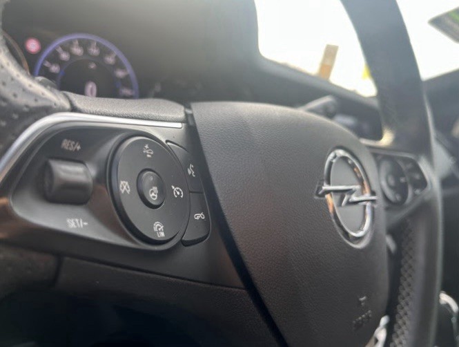 Opel Insignia Sports Tourer 95.500 km 16.499 € Burgstädt 09217