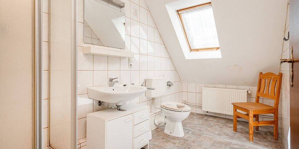 Einfamilienhaus Blomberg - 1 Zimmer, 240 m&sup2;, 399.000&euro; | Angebot:26815807