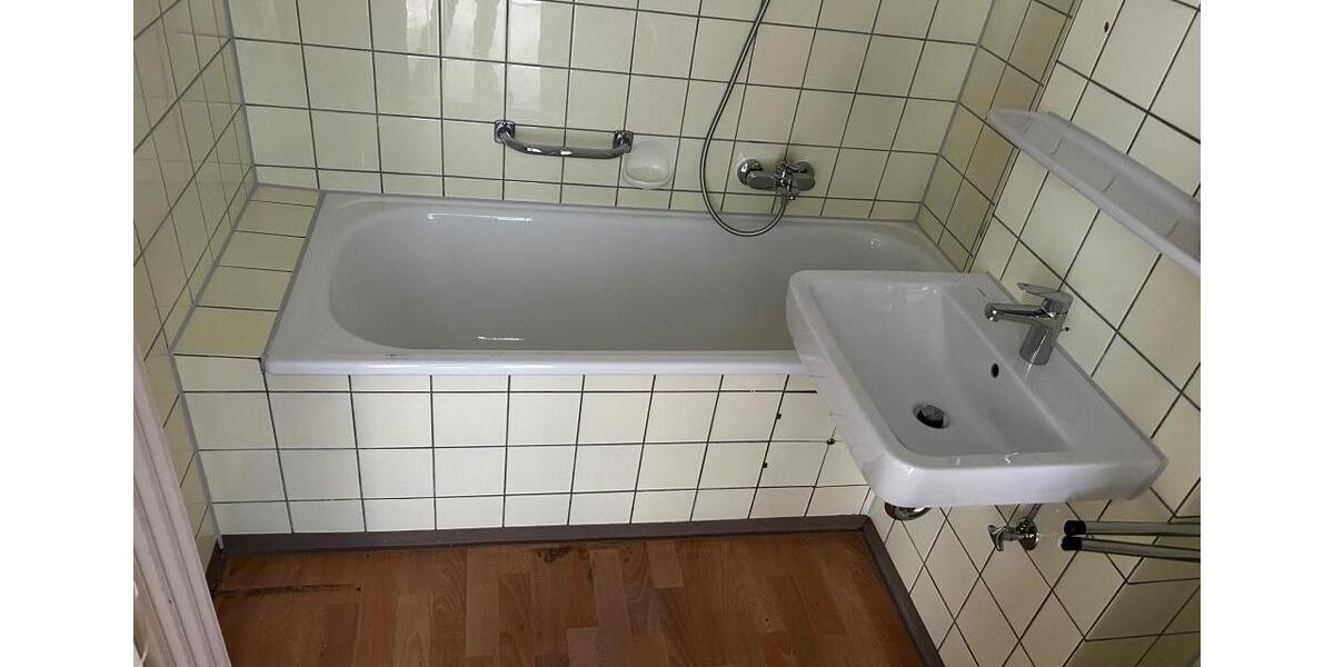 Etagenwohnung Meschede - 2 Zimmer, 47 m&sup2;, 211&euro; | Angebot:25781068