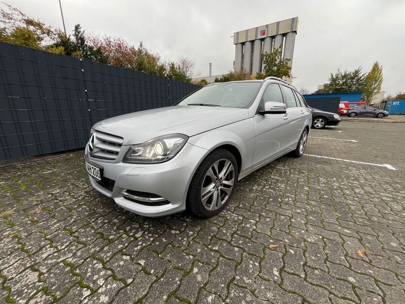 Mercedes-Benz C 220 114.500 km 14.490 € Alheim 36211
