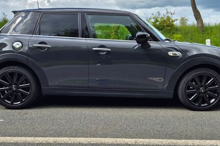 Mini Cooper S 76.570 km 18.300 &euro; Schönberg 22929