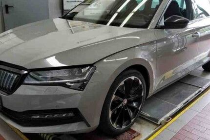 Skoda Superb 80.394 km 25.850 € Lauterbach 36341