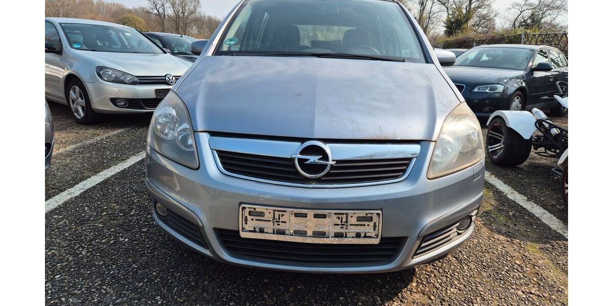 Opel Zafira 185.421 km 1.700 &euro; Karlsruhe 76137