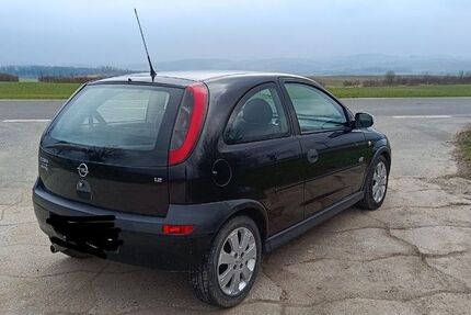 Opel Corsa 149.000 km 800 &euro; Klingenberg 01774