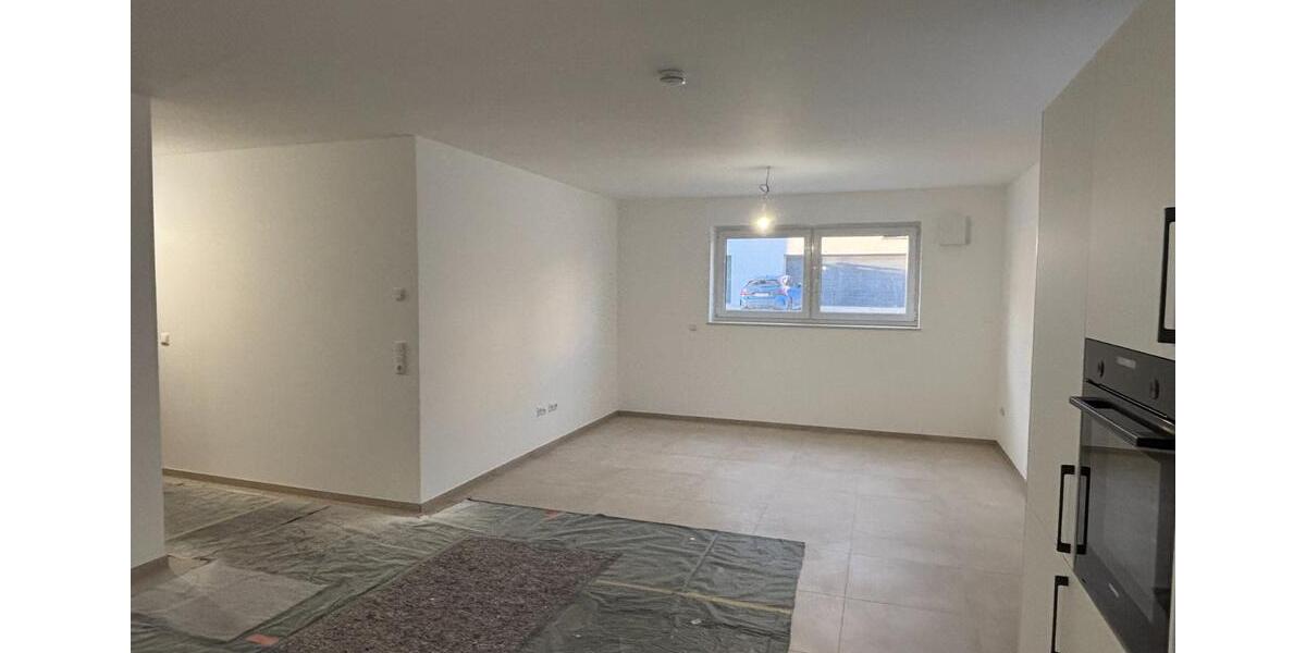 Erdgeschoßwohnung Perl - 2 Zimmer, 82 m&sup2;, 1.310&euro; | Angebot:25054798