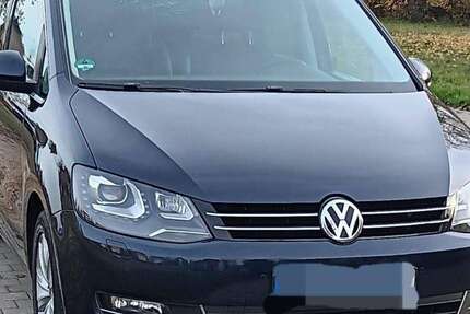 VW Sharan 160.581 km 18.700 € Berlin 13125