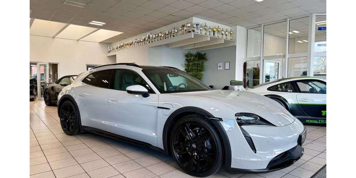 Porsche Taycan 29.987 km 69.850 &euro; Stuhr-Seckenhausen 28816