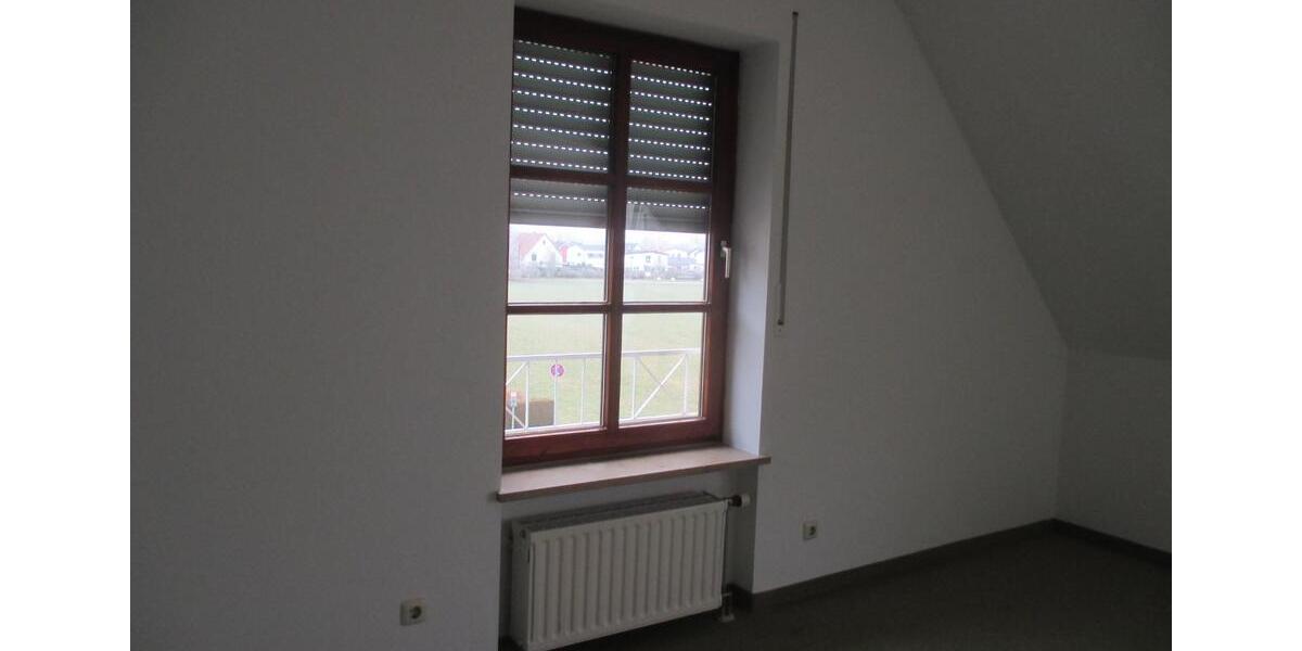 3 ZBK im DG zur Miete 3 zimmer