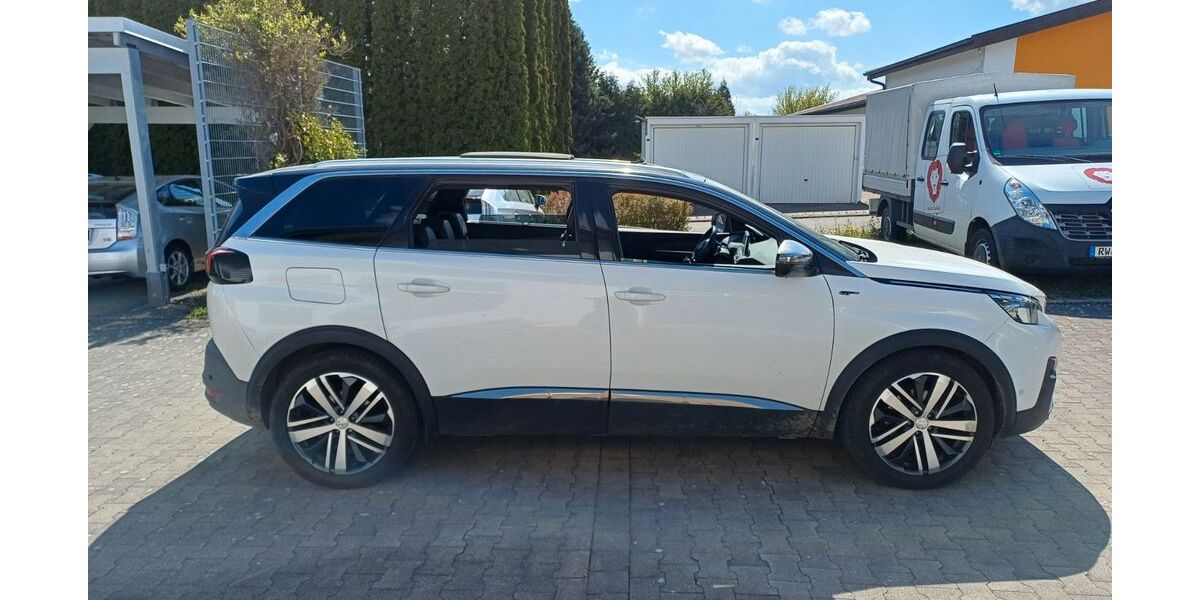 Peugeot 5008 93.000 km 21.400 &euro; Sulz am Neckar 72172