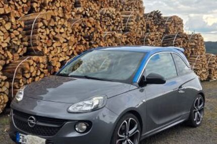 Opel Adam 93.000 km 8.200 &euro; Großenlüder 36137