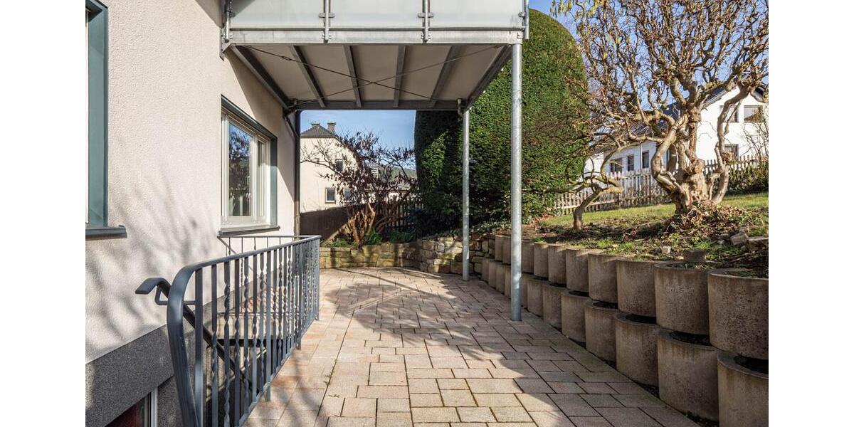 Etagenwohnung Meschede - 3 Zimmer, 82 m&sup2;, 450&euro; | Angebot:25781061